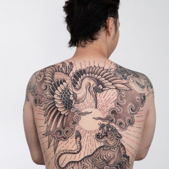 Loft N5 - Ari - Tattoo